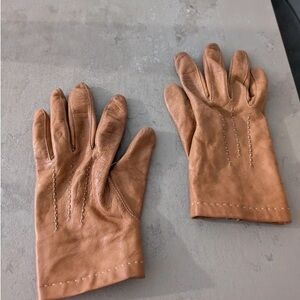 Isotoner Men's Brown Leather Gloves